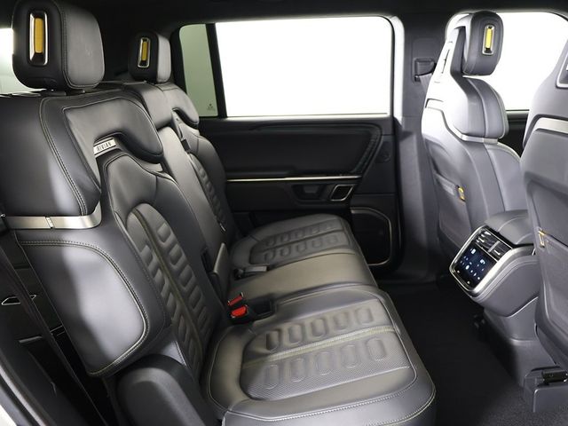 2023 Rivian R1S Launch Edition AWD - 22941610 - 39