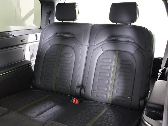 2023 Rivian R1S Launch Edition AWD - 22941610 - 40