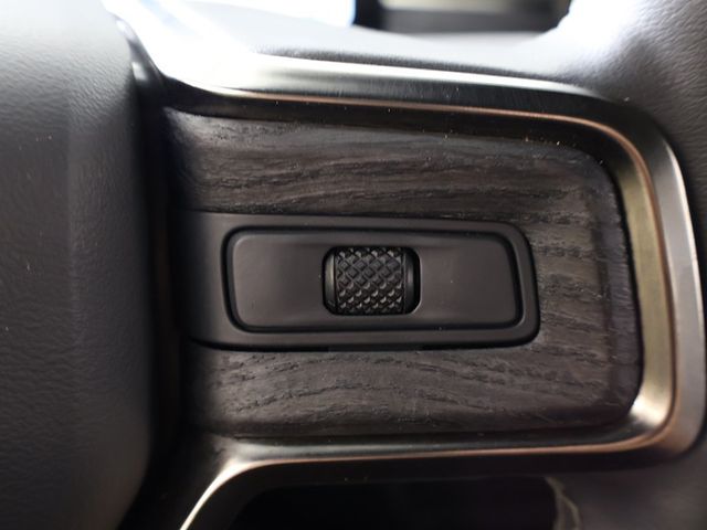 2023 Rivian R1S Launch Edition AWD - 22941610 - 47