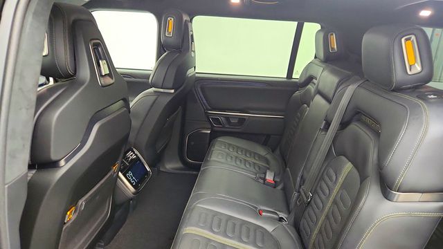 2023 Rivian R1S Launch Edition AWD - 22965170 - 21
