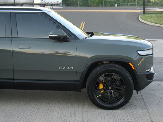 2023 Rivian R1S Launch Edition Quad-Motor Large Pack *Ltd Avail* - 23037193 - 9