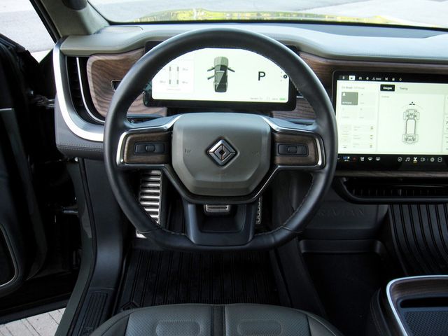 2023 Rivian R1S Launch Edition Quad-Motor Large Pack *Ltd Avail* - 23037193 - 18