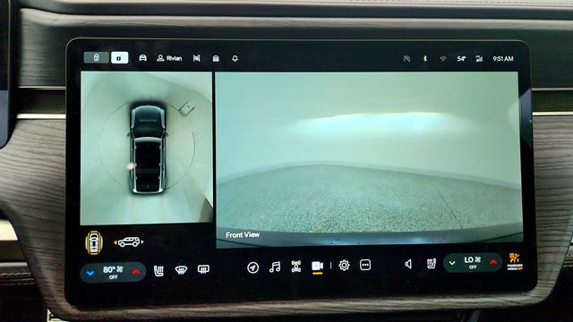 2023 Rivian R1S Launch Edition Quad-Motor Large Pack *Ltd Avail* w/ 22'' Wheels - 22965170 - 19