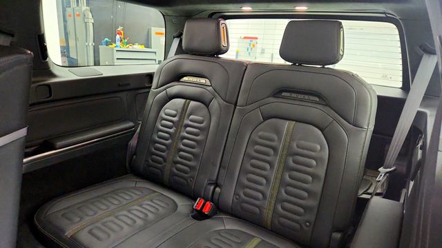 2023 Rivian R1S Launch Edition Quad-Motor Large Pack *Ltd Avail* w/ 22'' Wheels - 22965170 - 22