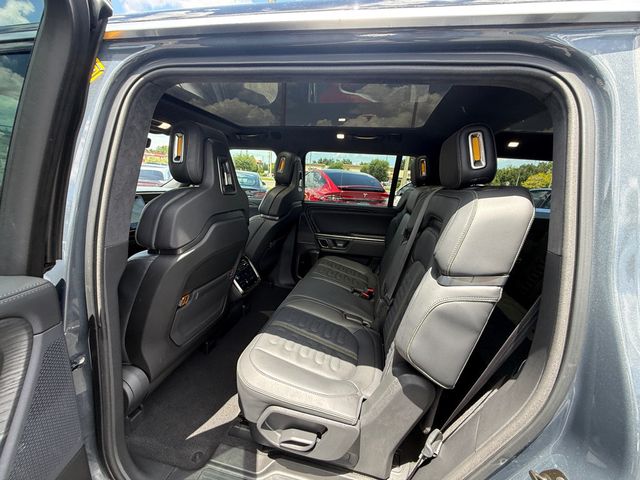 2023 Rivian R1S **R1S ADVENTURE**LARGE PACK**QUAD MOTOR** - 23068601 - 24