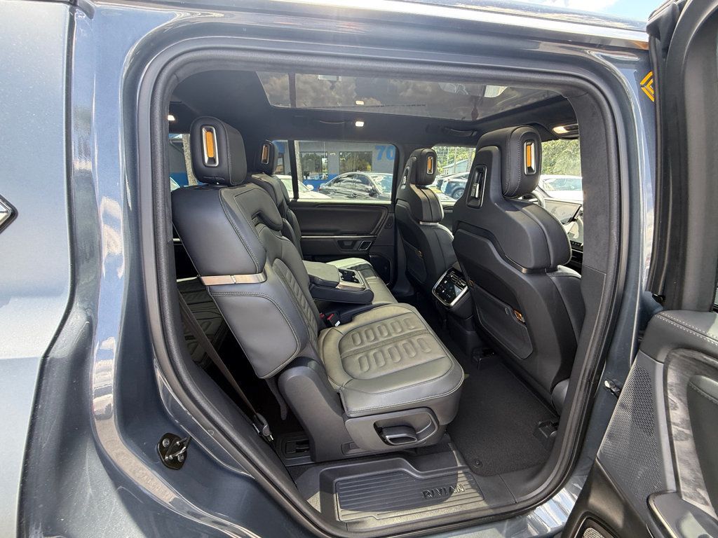 2023 Rivian R1S **R1S ADVENTURE**LARGE PACK**QUAD MOTOR** - 23068601 - 36