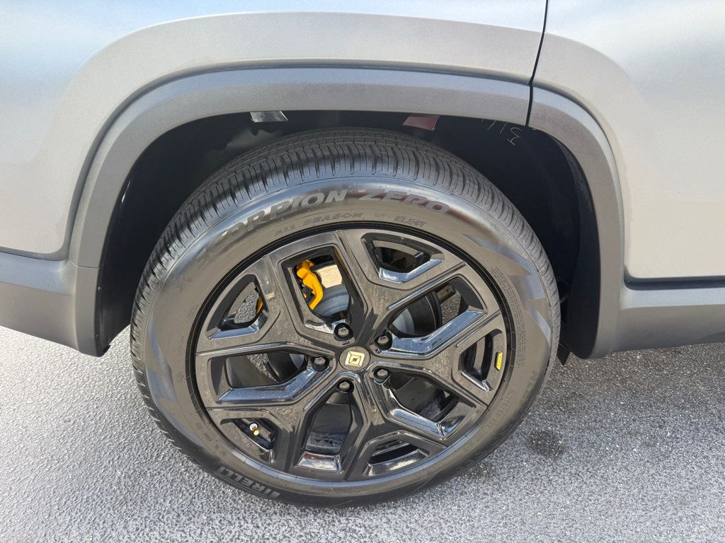 2023 Rivian R1S **R1S ADVENTURE**LARGE PACK**QUAD MOTOR** - 23068601 - 43