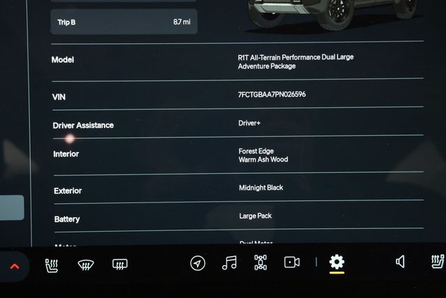 2023 Rivian R1T Adventure Dual-Motor Large Pack - 22938155 - 13