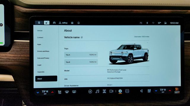 2023 Rivian R1T Adventure Performance Dual-Motor Large Pack - 23003961 - 15