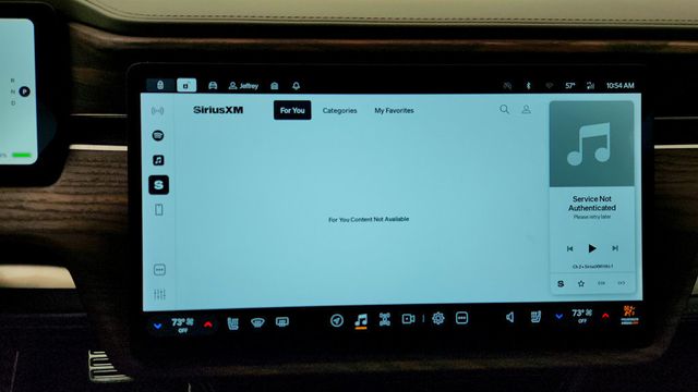 2023 Rivian R1T Adventure Performance Dual-Motor Large Pack - 23003961 - 19