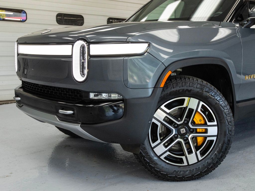 2023 Rivian R1T Adventure photo 15