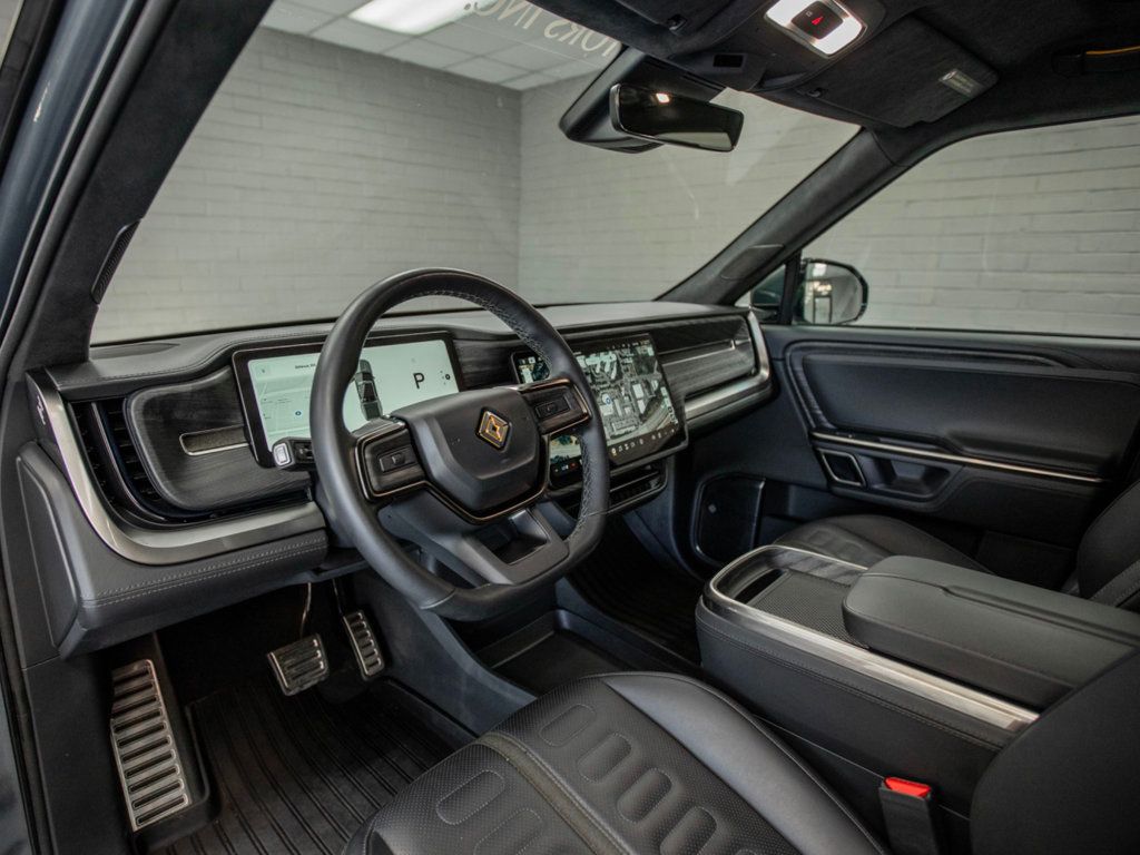 2023 Rivian R1T Adventure photo 18