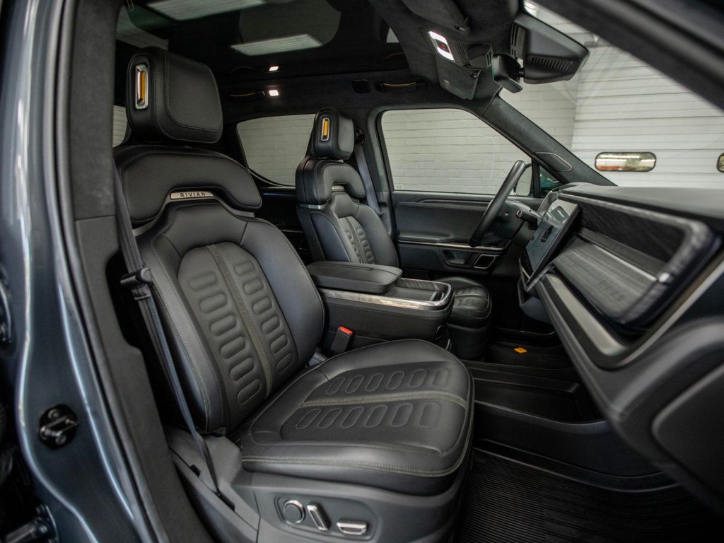 2023 Rivian R1T Adventure photo 23