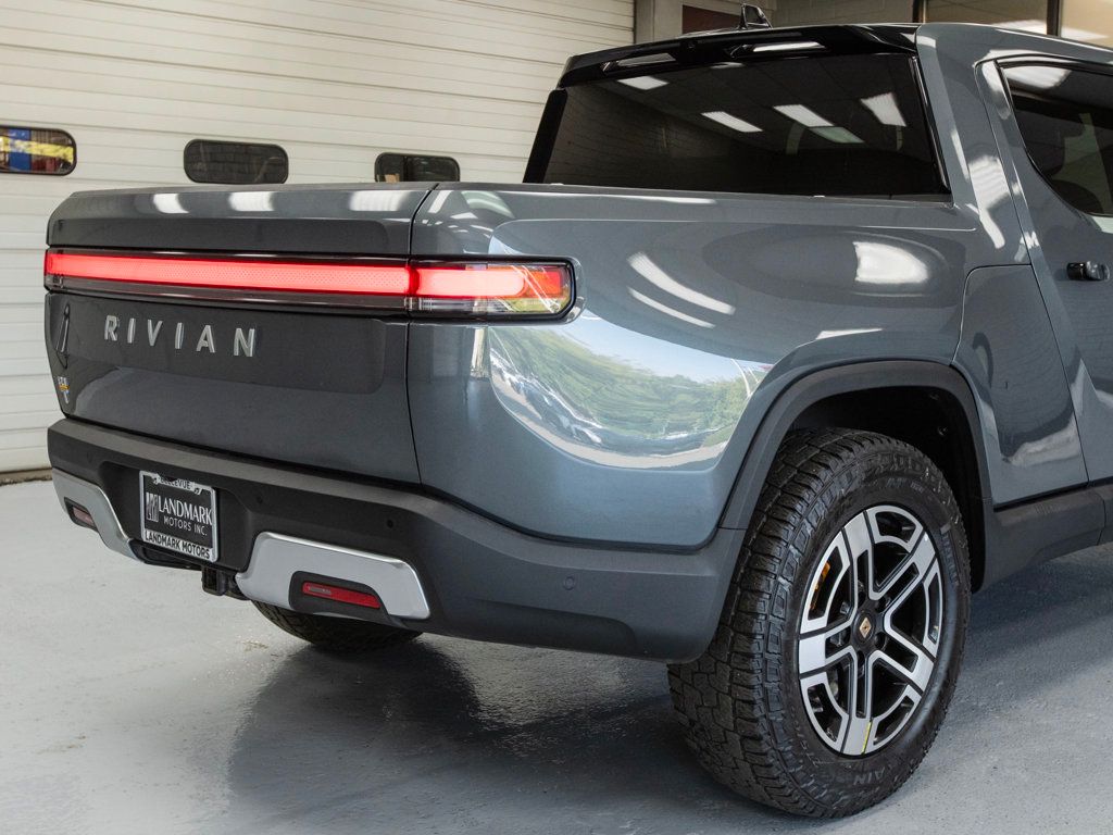 2023 Rivian R1T Adventure photo 34