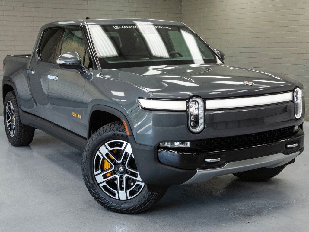 2023 Rivian R1T Adventure photo 6