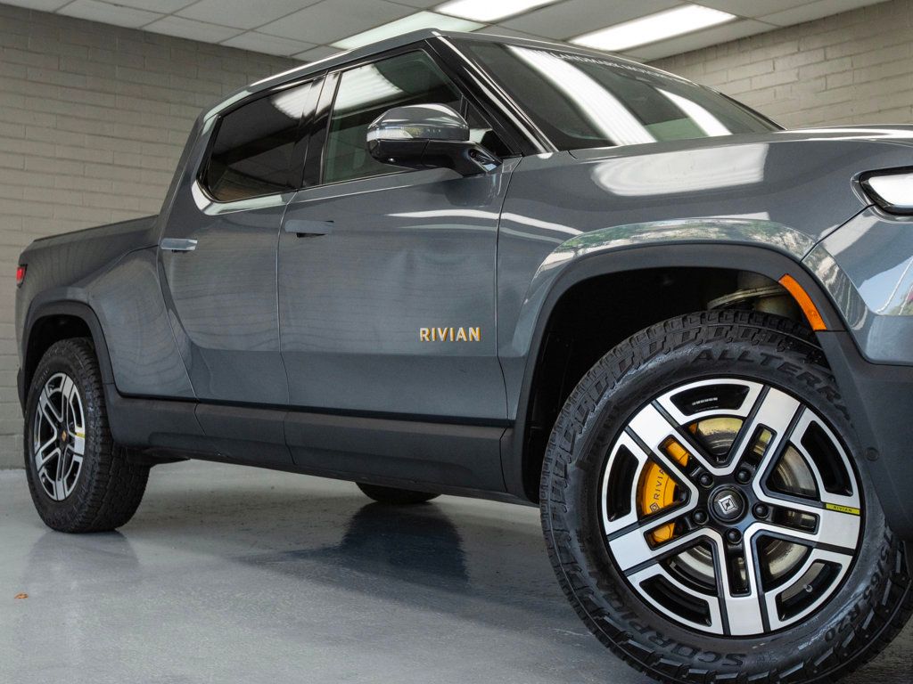 2023 Rivian R1T Adventure photo 7