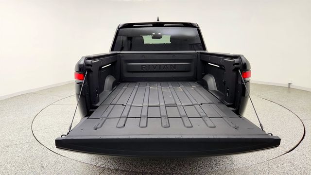 2023 Rivian R1T Adventure Quad-Motor Large Pack w/ 20’’ All Terrain Dark Wheels - 23032182 - 22