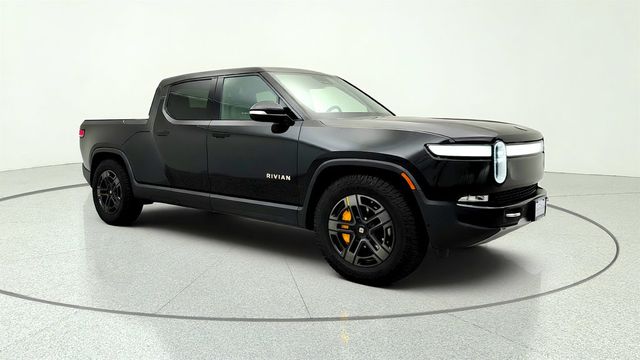 2023 Rivian R1T Adventure Quad-Motor Large Pack w/ 20’’ All Terrain Dark Wheels - 23032182 - 2