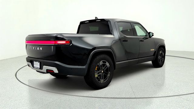 2023 Rivian R1T Adventure Quad-Motor Large Pack w/ 20’’ All Terrain Dark Wheels - 23032182 - 4