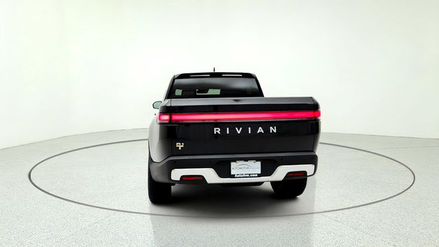 2023 Rivian R1T Adventure Quad-Motor Large Pack w/ 20’’ All Terrain Dark Wheels - 23032182 - 5