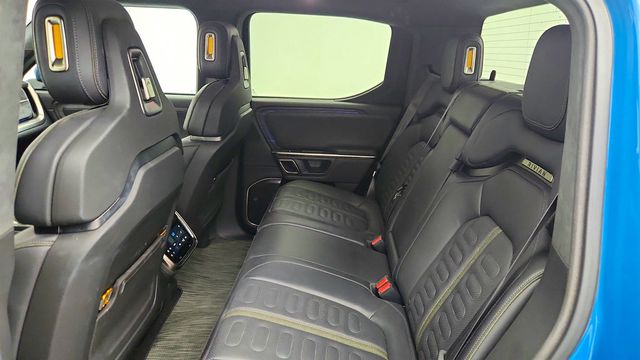 2023 Rivian R1T Adventure Quad-Motor Large Pack w/ 20'' All Terrain Wheels - 23014801 - 20