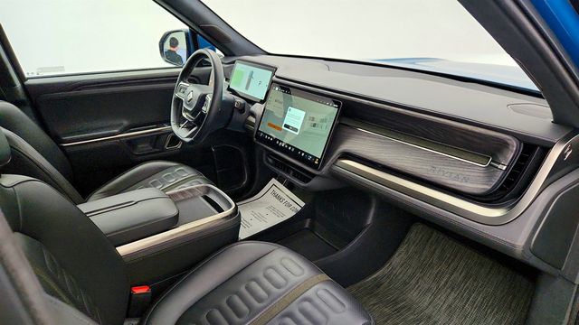 2023 Rivian R1T Adventure Quad-Motor Large Pack w/ 22'' Sport Aluminum Wheels - 23005807 - 27