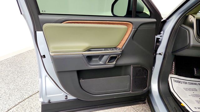 2023 Rivian R1T Adventure Quad-Motor Large Pack w/ Forest Edge Interior - 23087263 - 9