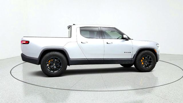 2023 Rivian R1T Adventure Quad-Motor Large Pack w/ Forest Edge Interior - 23087263 - 3