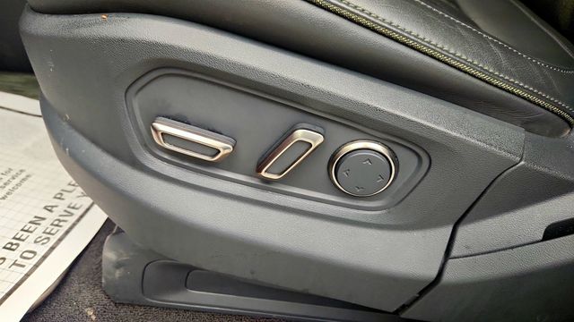 2023 Rivian R1T Adventure Quad-Motor Large Pack w/ Gear Tunnel Storage - 22999345 - 10