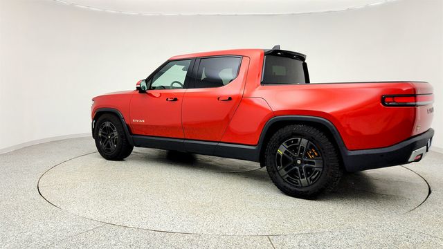 2023 Rivian R1T Adventure Quad-Motor Large Pack w/ Gear Tunnel Storage - 22999345 - 6