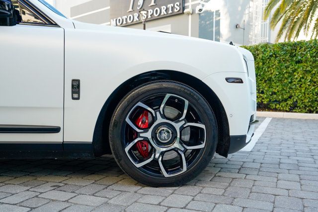 2023 Rolls-Royce Cullinan Black Badge Sport Utility - 22981379 - 31