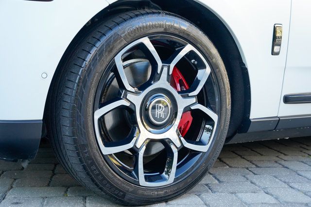 2023 Rolls-Royce Cullinan Black Badge Sport Utility - 22981379 - 41