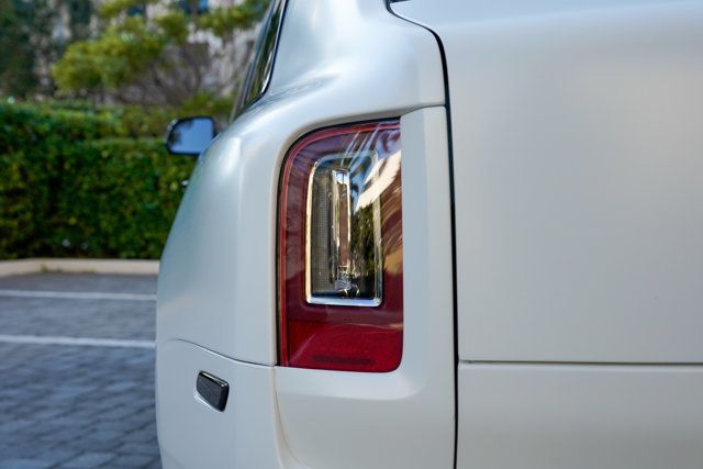 2023 Rolls-Royce Cullinan Black Badge Sport Utility - 22981379 - 42