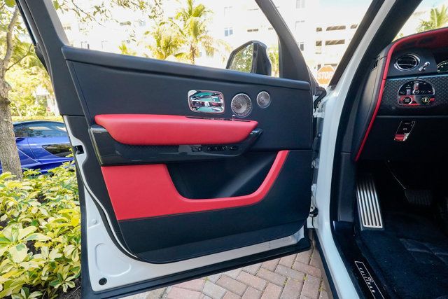 2023 Rolls-Royce Cullinan Black Badge Sport Utility - 22981379 - 48