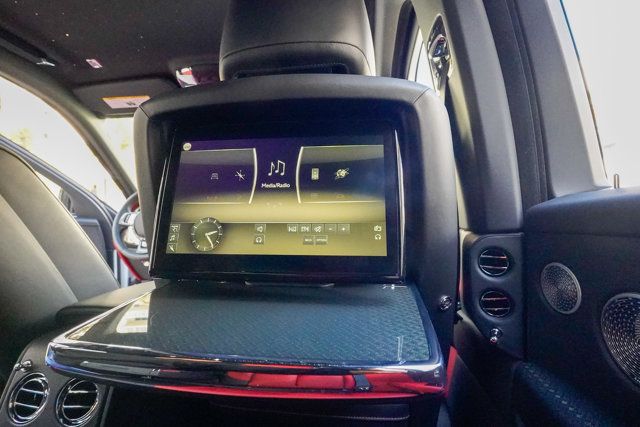 2023 Rolls-Royce Cullinan Black Badge Sport Utility - 22981379 - 77