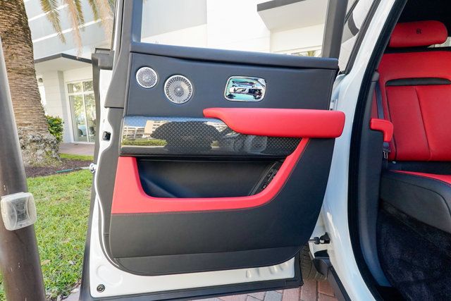 2023 Rolls-Royce Cullinan Black Badge Sport Utility - 22981379 - 91