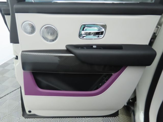 2023 Rolls-Royce Cullinan Black Badge Sport Utility - 22957248 - 26