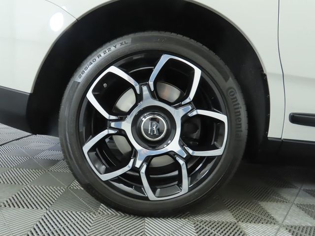2023 Rolls-Royce Cullinan Black Badge Sport Utility - 22957248 - 31