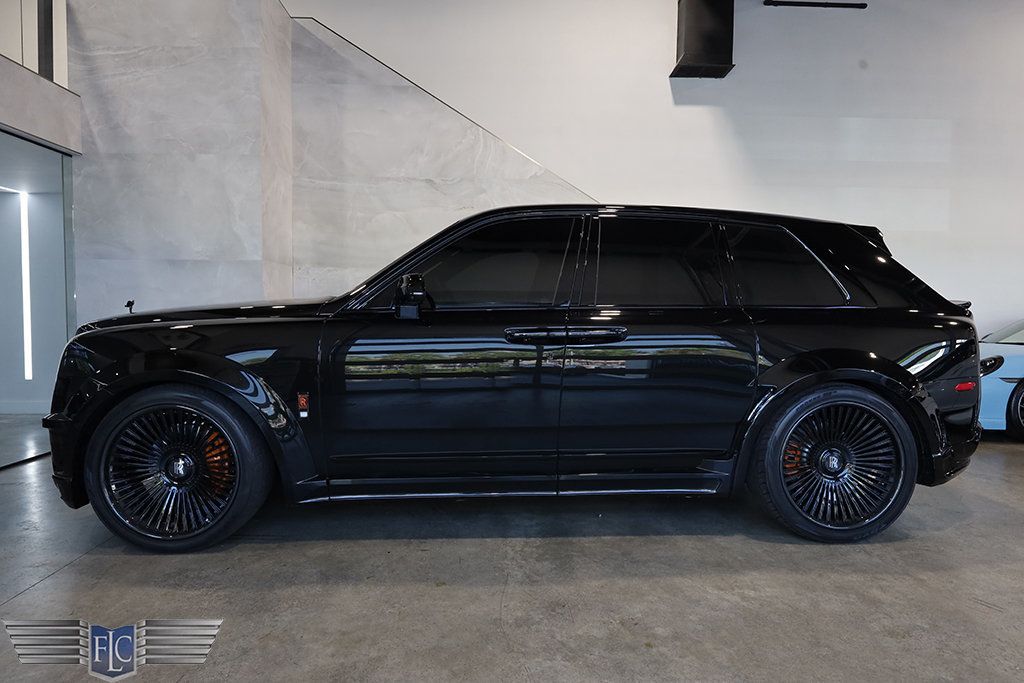 2023 Rolls-Royce Cullinan Black Badge Sport Utility - 23001935 - 1
