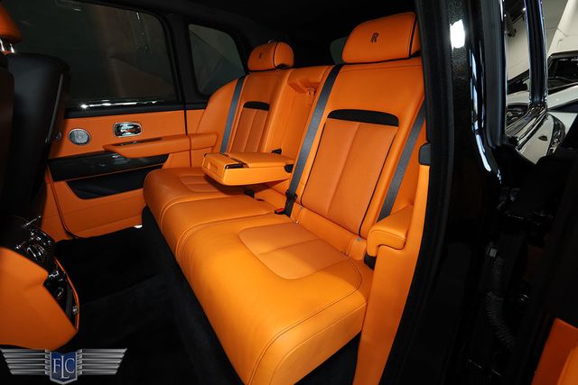 2023 Rolls-Royce Cullinan Black Badge Sport Utility - 23001935 - 24
