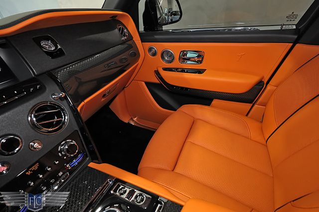 2023 Rolls-Royce Cullinan Black Badge Sport Utility - 23001935 - 33