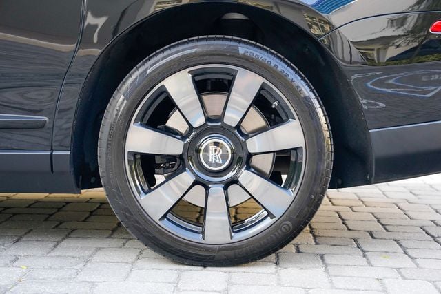 2023 Rolls-Royce Cullinan Sport Utility - 22982651 - 16