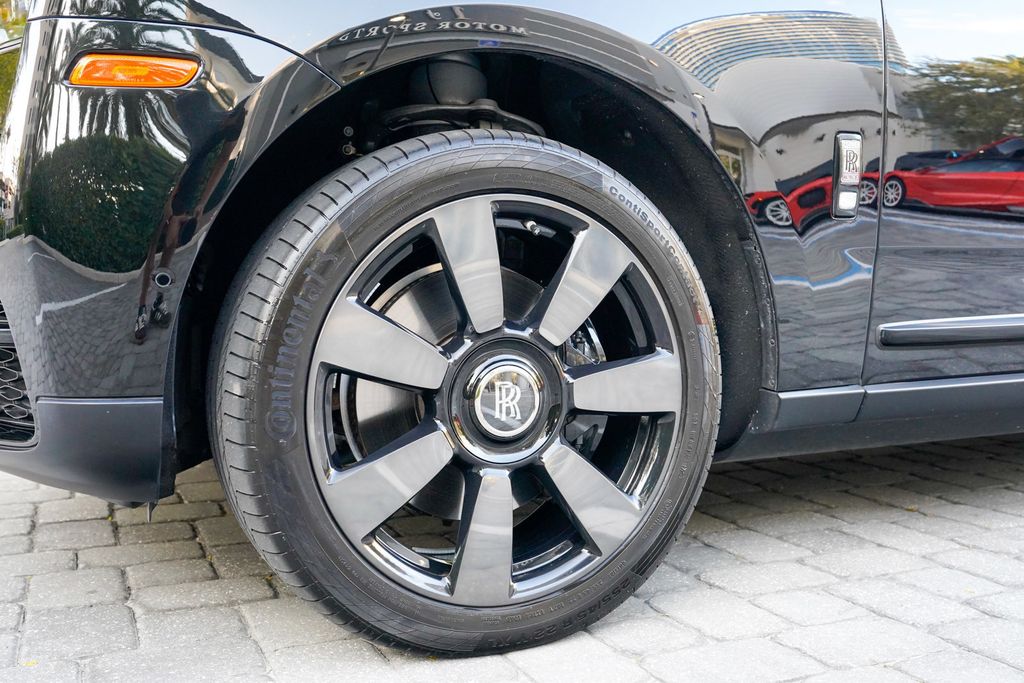 2023 Rolls-Royce Cullinan Sport Utility - 22982651 - 43