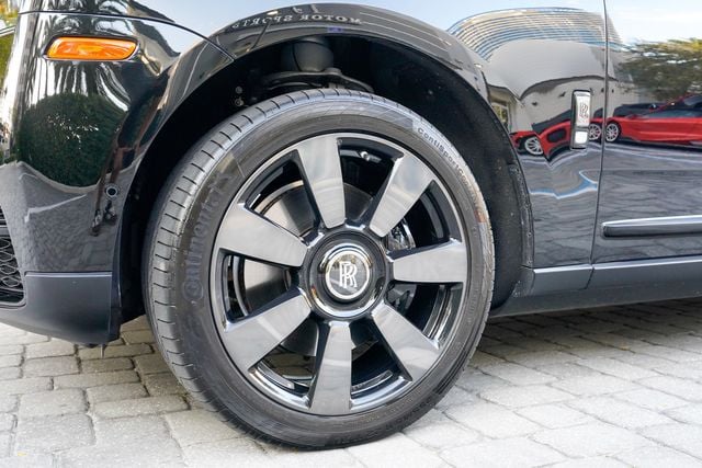 2023 Rolls-Royce Cullinan Sport Utility - 22982651 - 43
