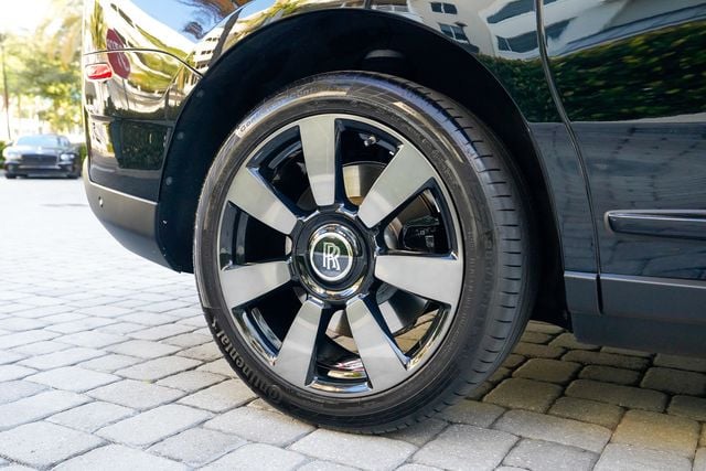2023 Rolls-Royce Cullinan Sport Utility - 22982651 - 48