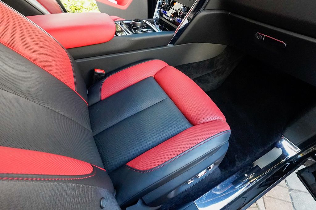 2023 Rolls-Royce Cullinan Sport Utility - 22982651 - 82