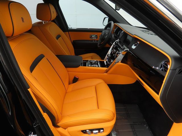 2023 Rolls-Royce Cullinan Sport Utility - 22974083 - 19
