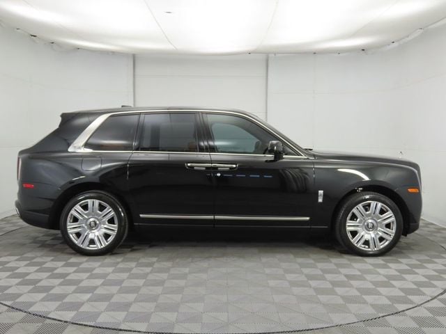 2023 Rolls-Royce Cullinan Sport Utility - 22974083 - 3