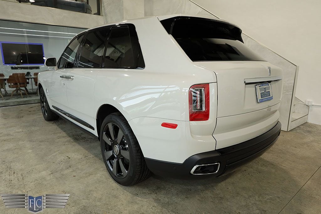 2023 Rolls-Royce Cullinan Sport Utility - 22782015 - 9