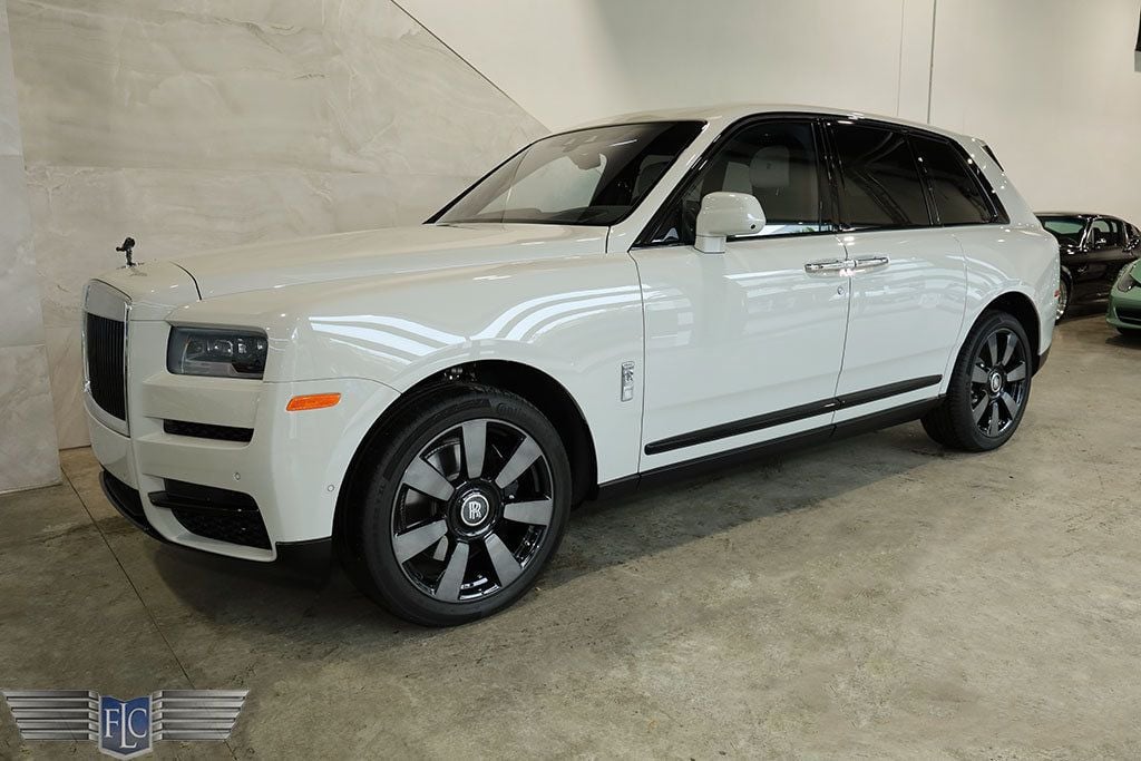 2023 Rolls-Royce Cullinan Sport Utility - 22782015 - 3